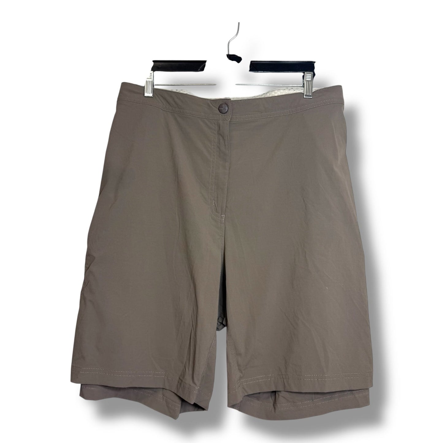 Shorts By L.l. Bean In Tan, Size: 24