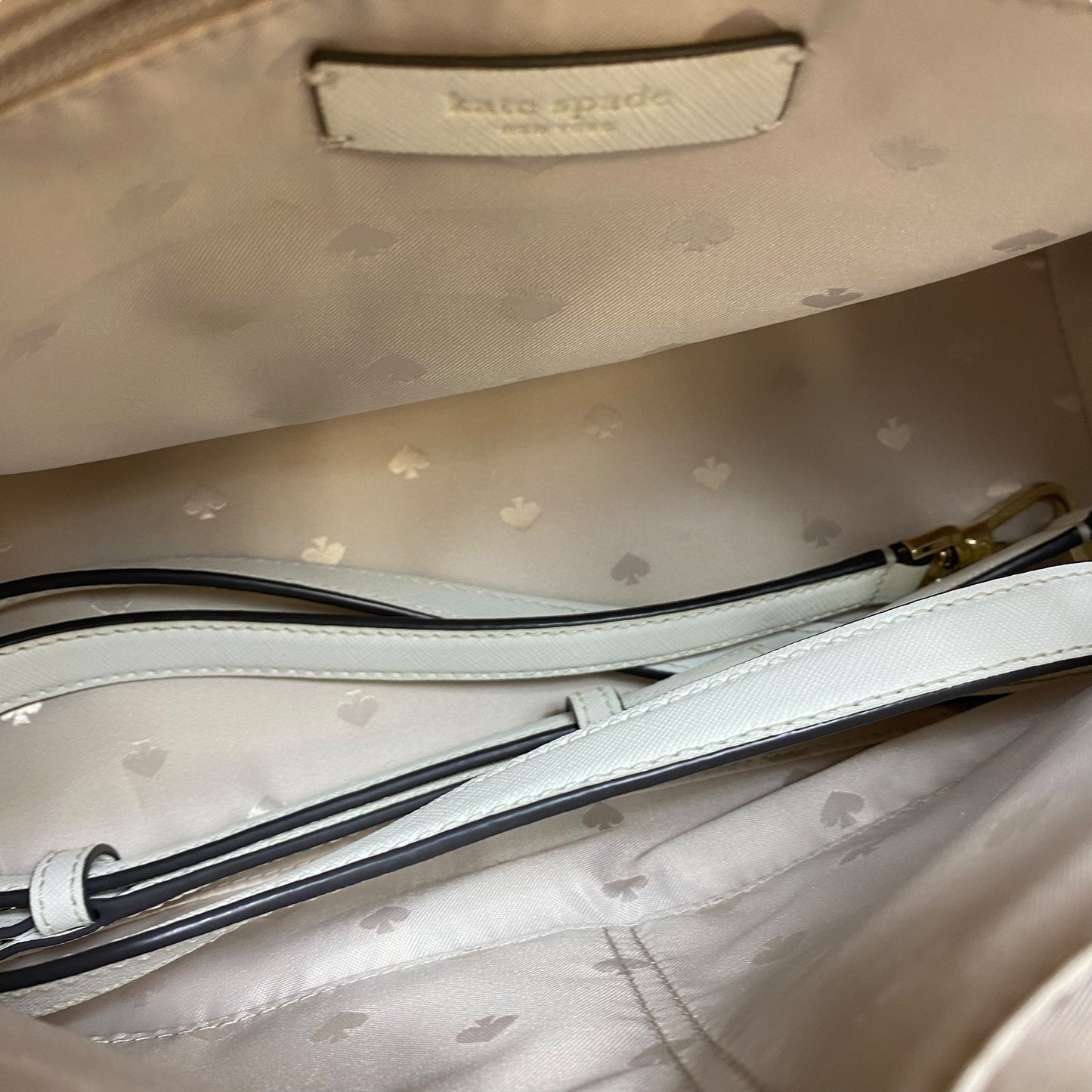 Handbag Designer By Kate Spade In Cream & Tan, Size:Medium