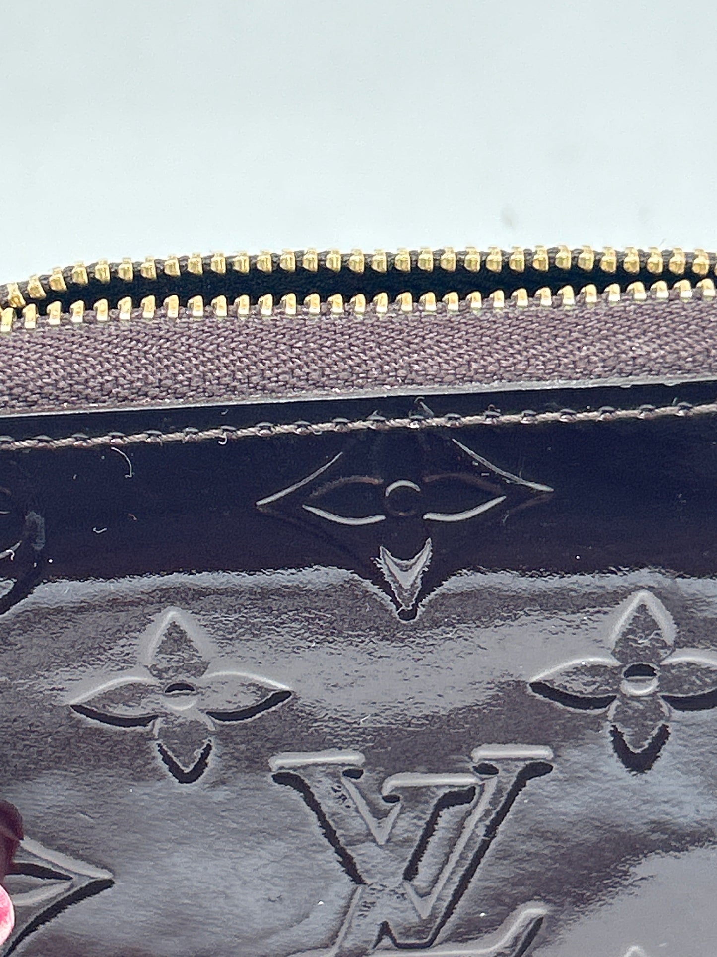 Wallet Luxury Designer By Louis Vuitton, Size: Medium