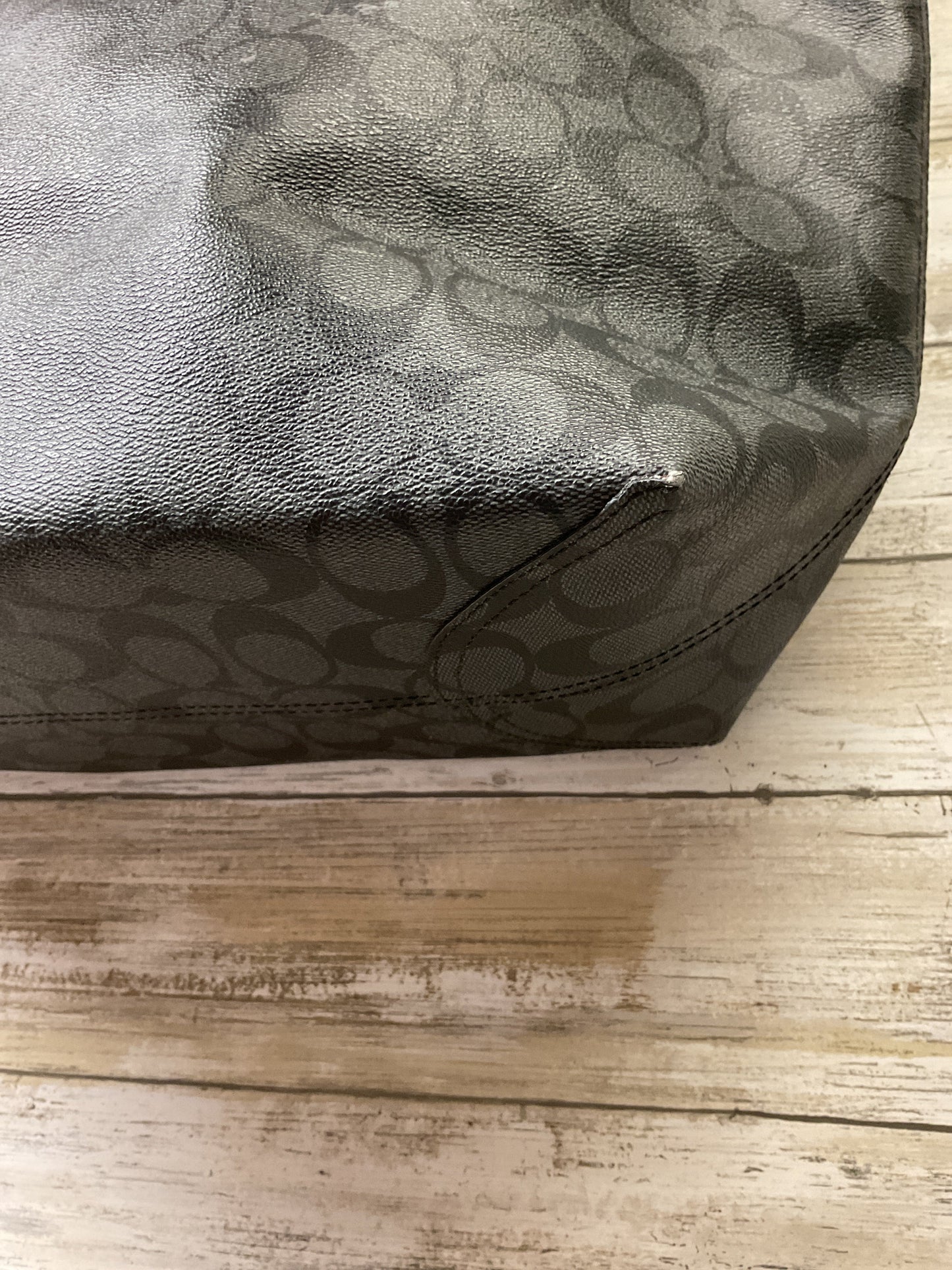 Handbag Designer By Coach In Grey, Size:Large -as is