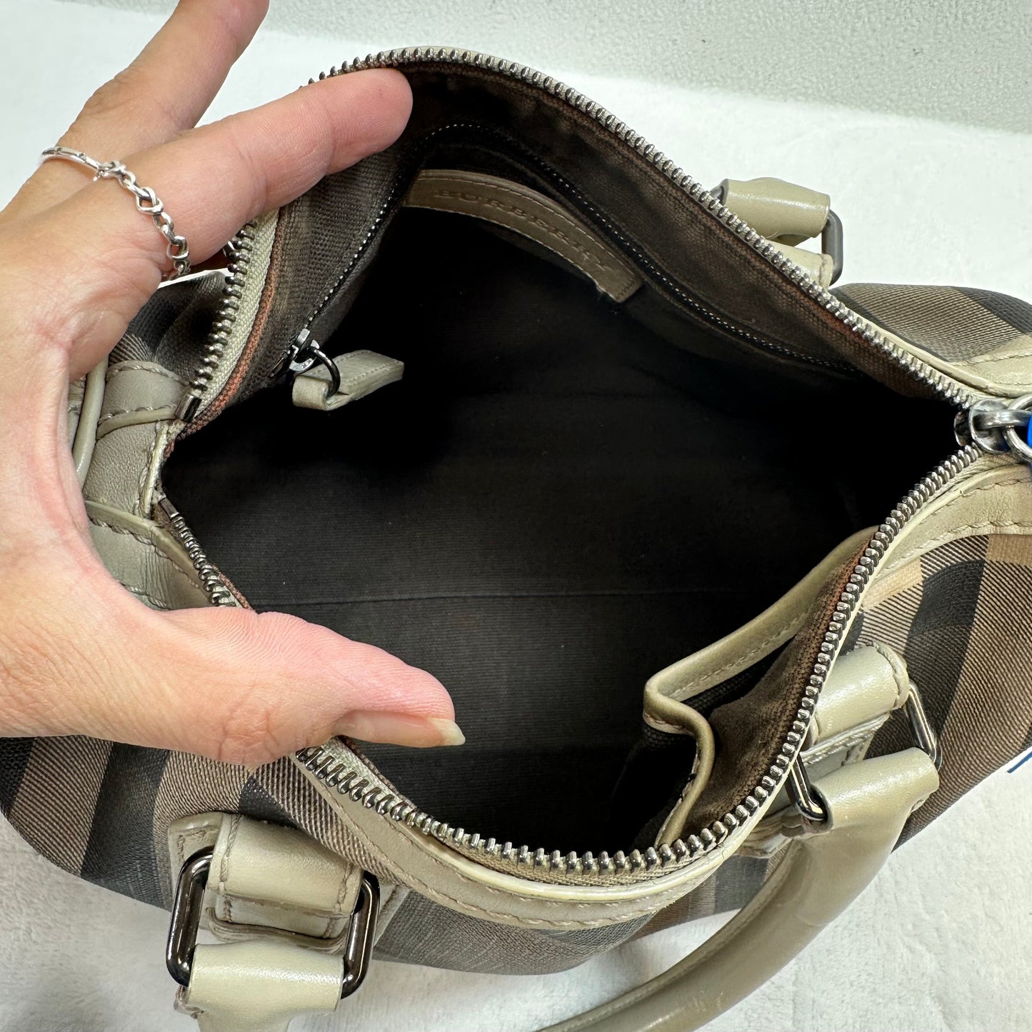 Handbag Luxury Designer By Burberry, Size: Small