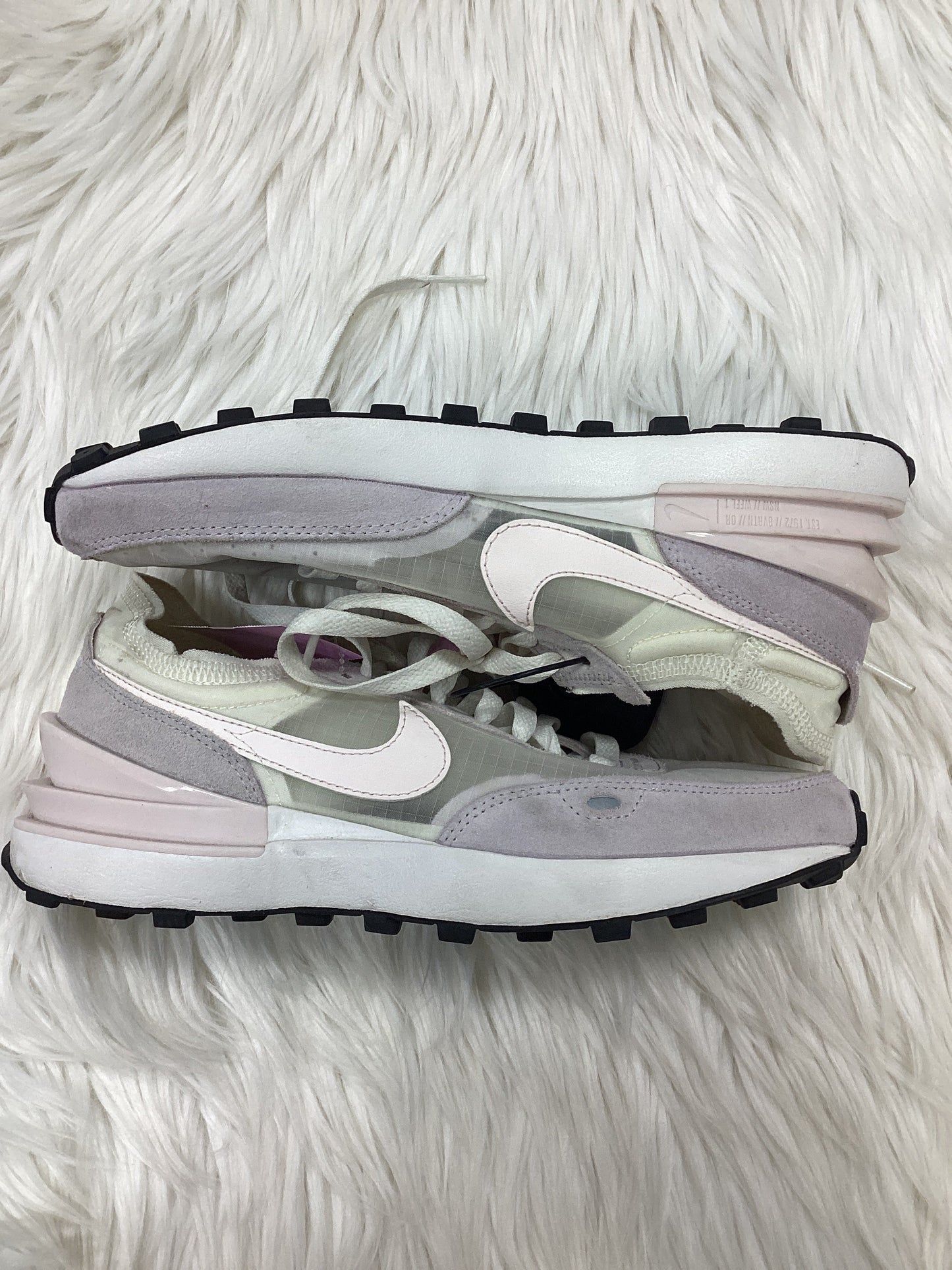 Shoes Athletic By Nike In Cream & Purple, Size:7
