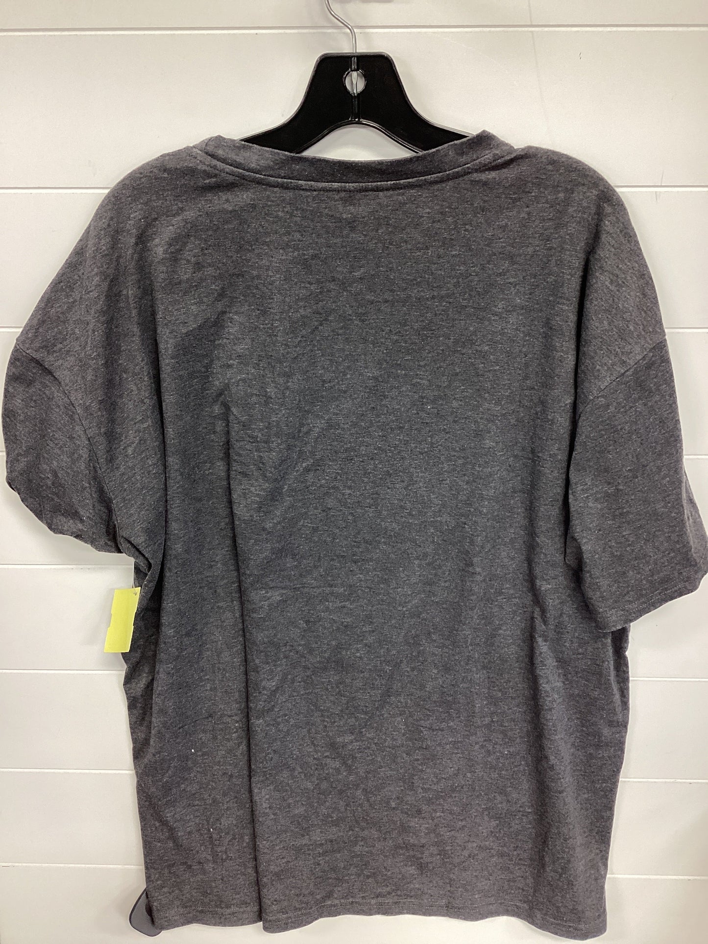 Top Ss By Clothes Mentor In Grey, Size:Xl