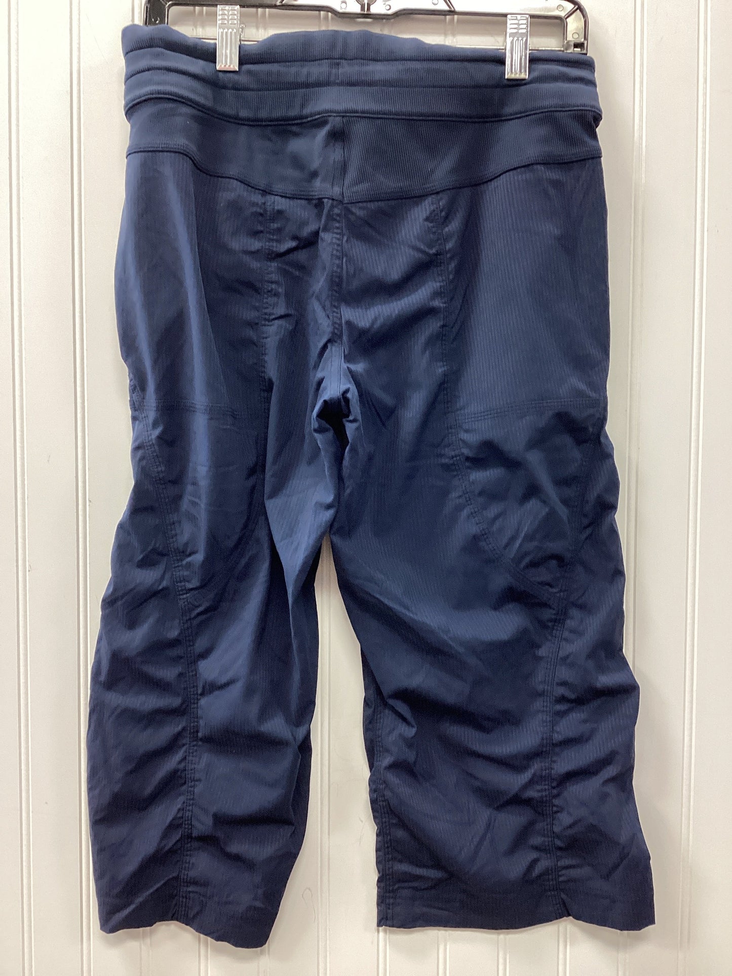 Athletic Capris By Lululemon In Navy, Size:8