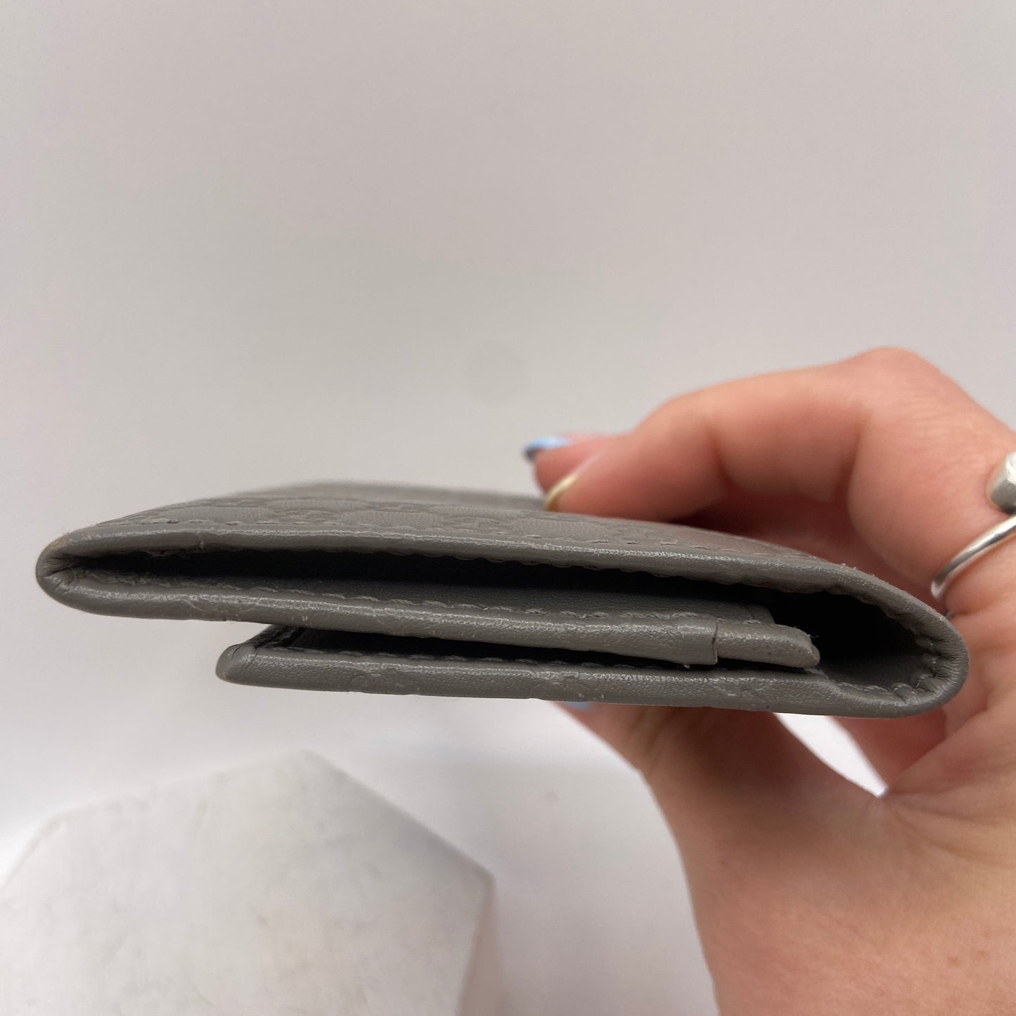 Wallet Luxury Designer By Gucci, Size: Small