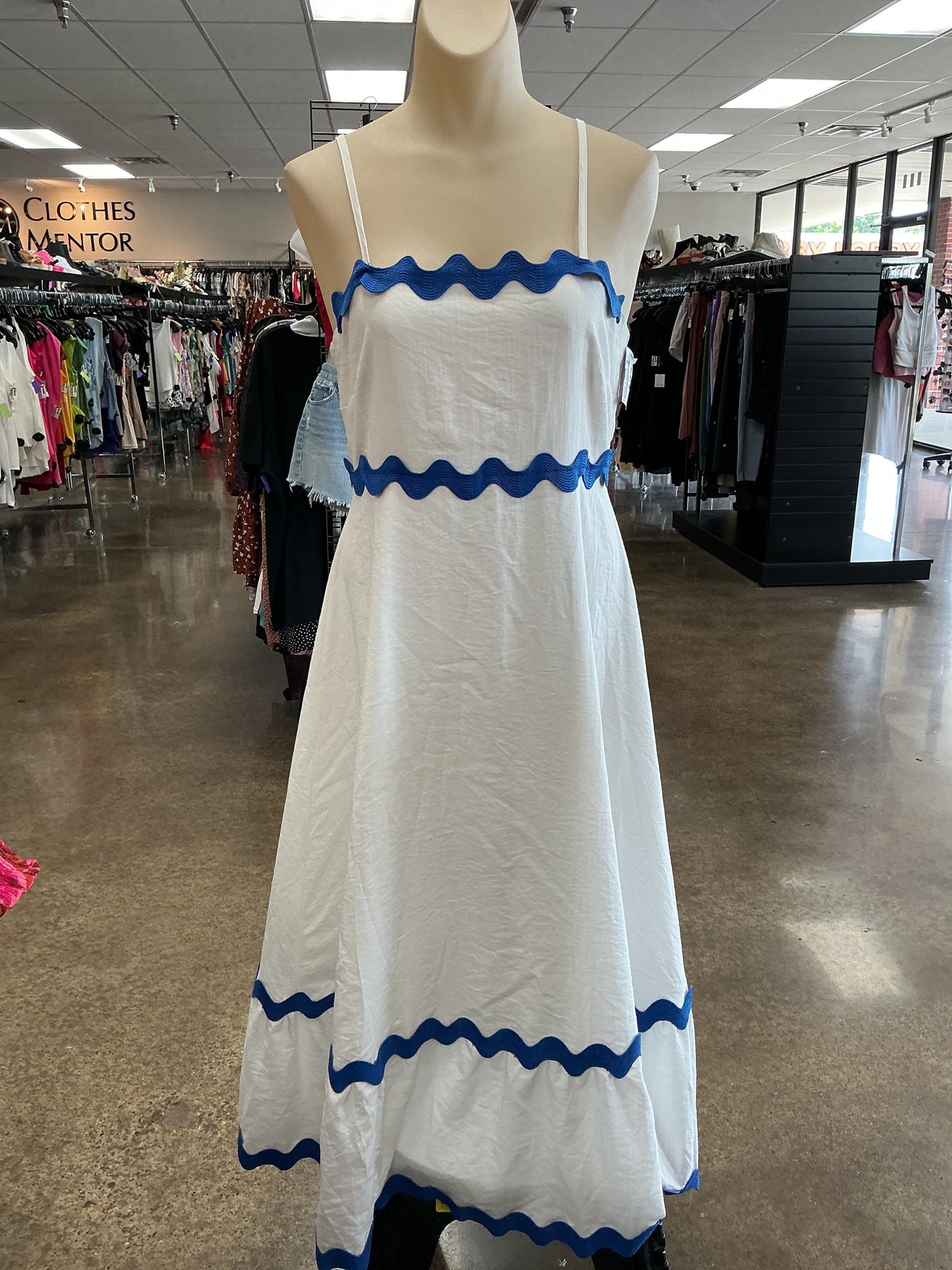 Dress Casual Maxi By Clothes Mentor In White, Size:S