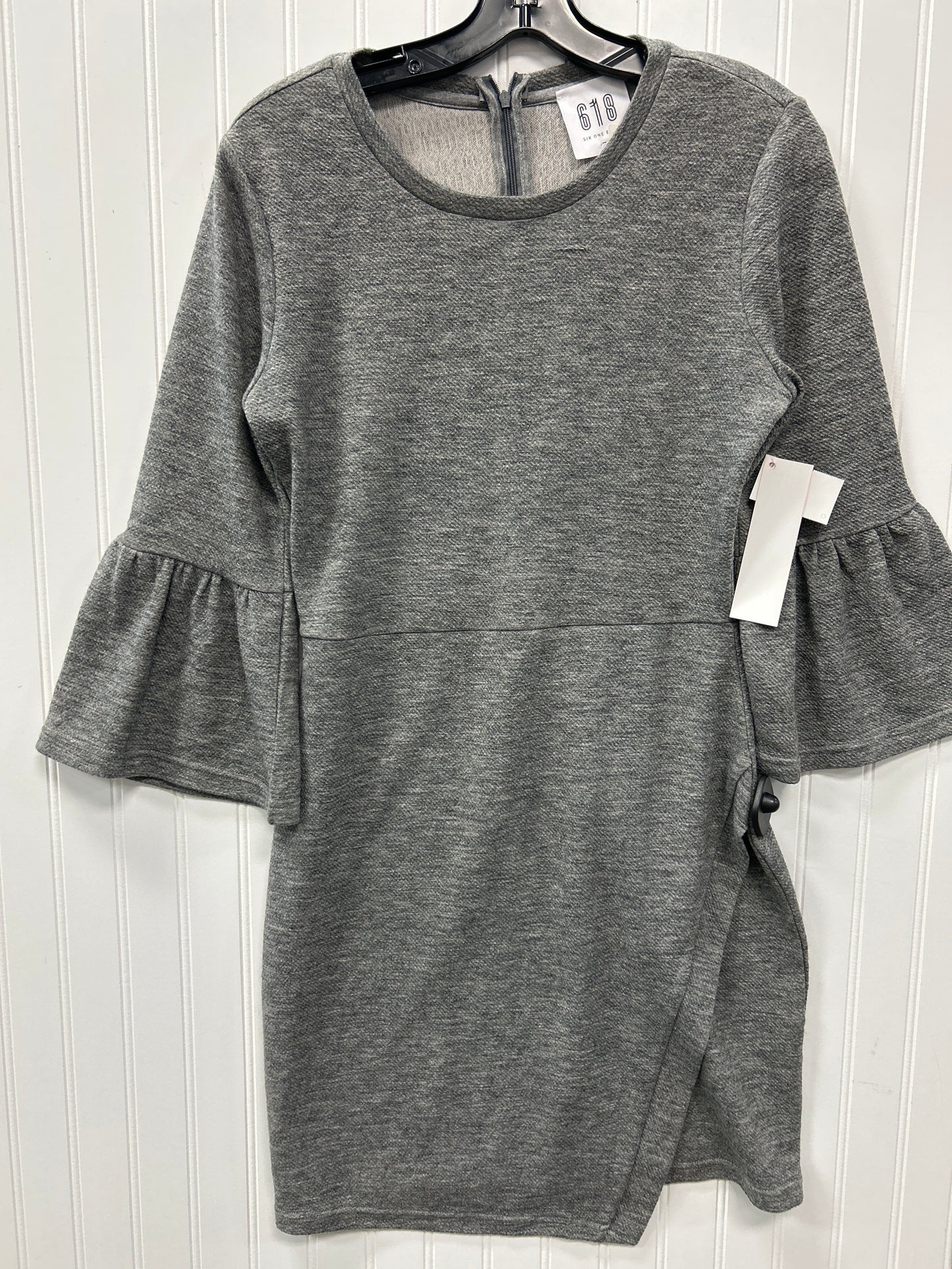 Dress Casual Short By Cmc In Grey, Size:L