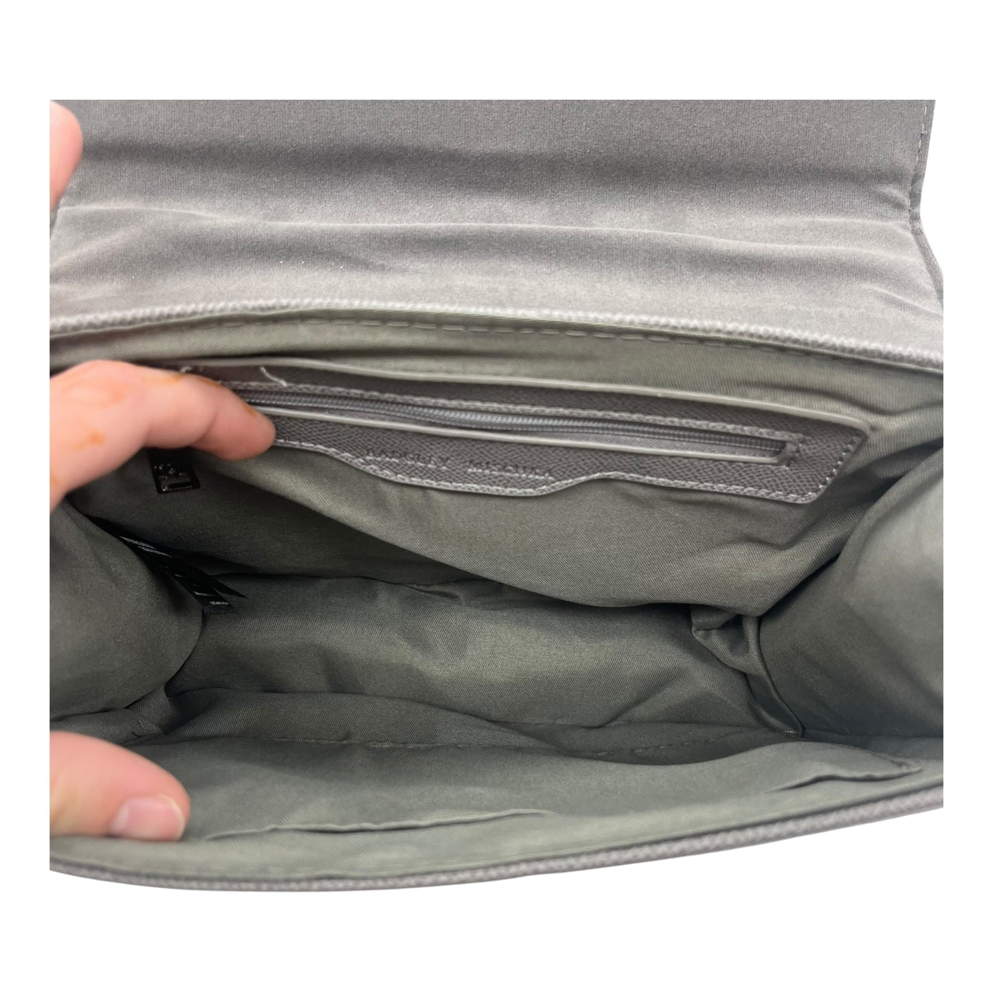 Crossbody By Badgley Mischka In Grey, Size:Medium