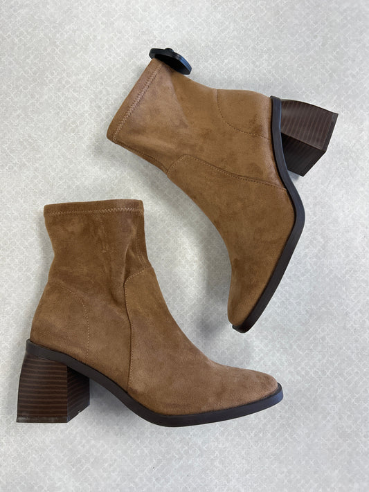 BOOTS ANKLE HEELS by ANNE KLEIN In BROWN, Size: 8