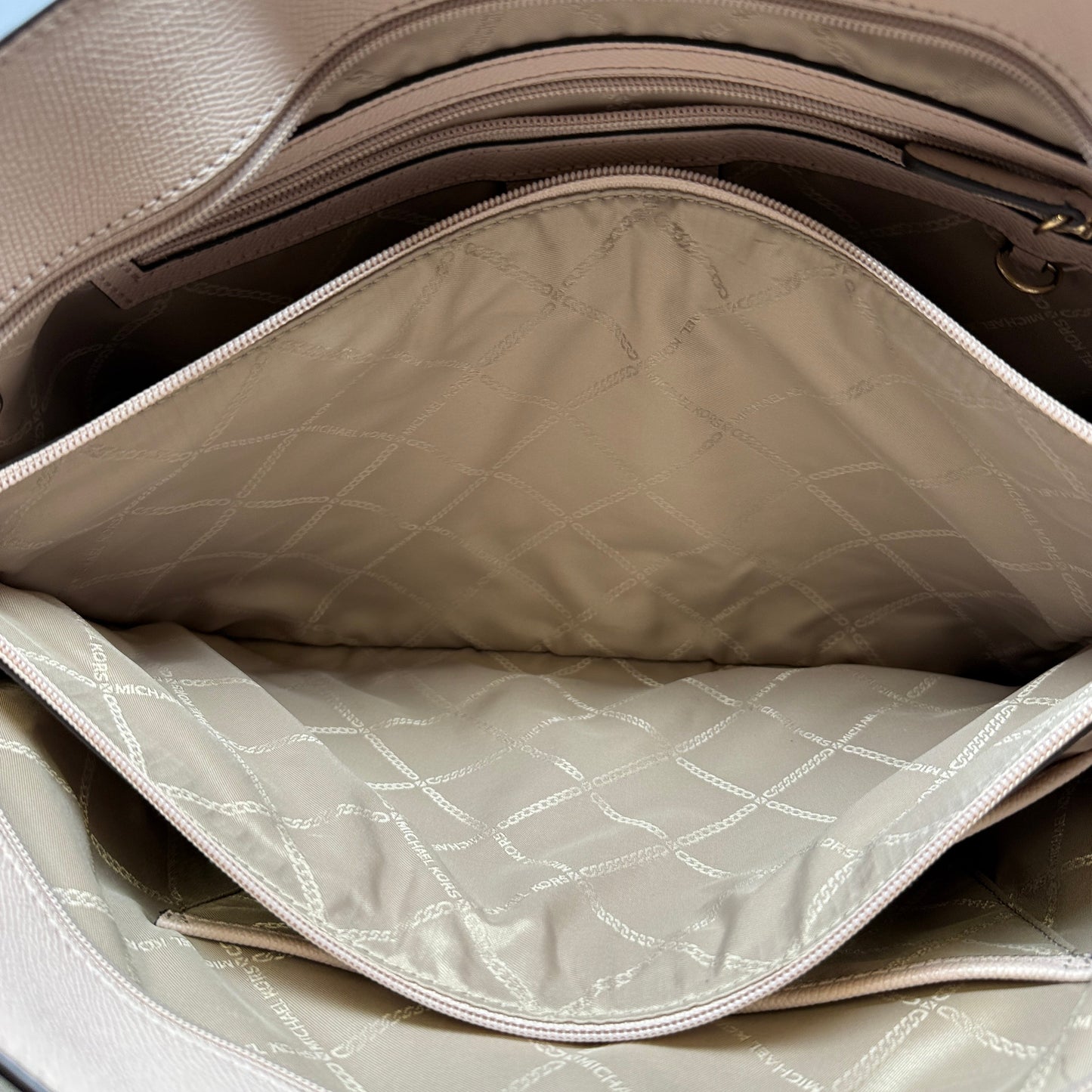Voyager Logo Tote Bag By Michael By Michael Kors, Size: Large