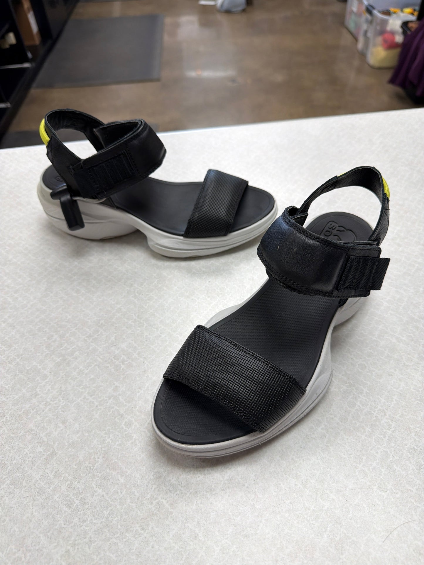Sandals Sport By Sorel In Black, Size:6