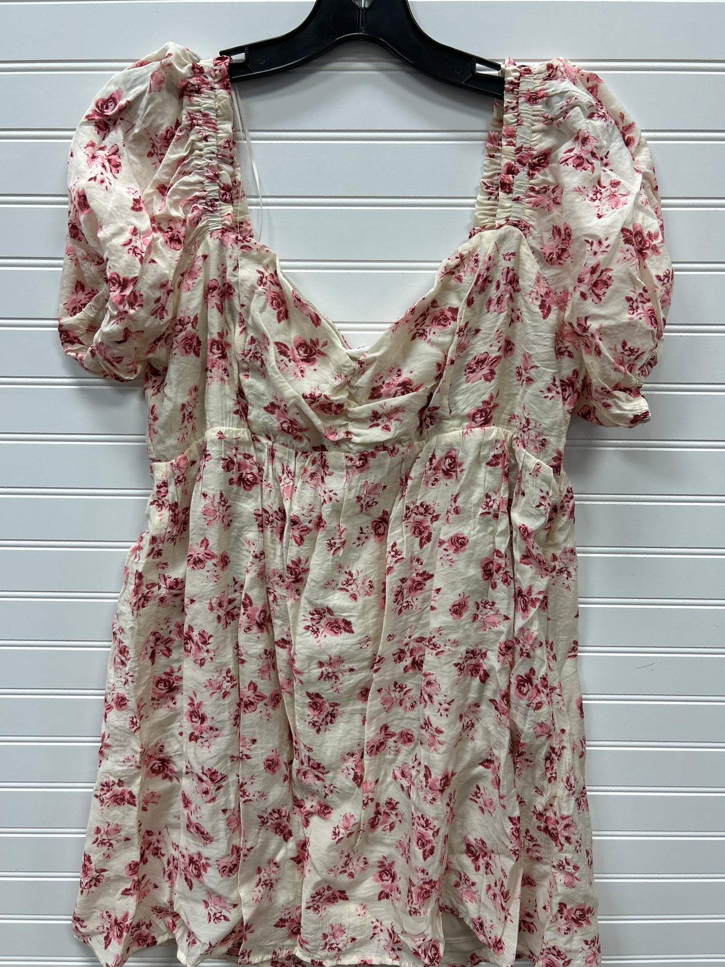 Dress Casual Short By Cmc In Cream & Pink, Size:Xl