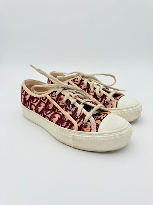 Shoes Luxury Designer By Dior In Maroon, Size:8