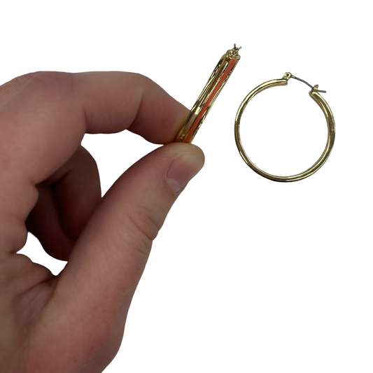 Earrings Hoop By Clothes Mentor In Gold