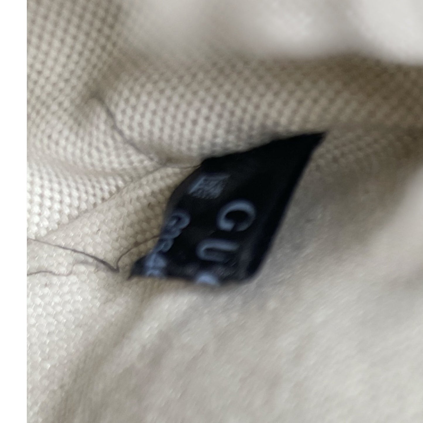 Crossbody Luxury Designer By Gucci, Size: Small