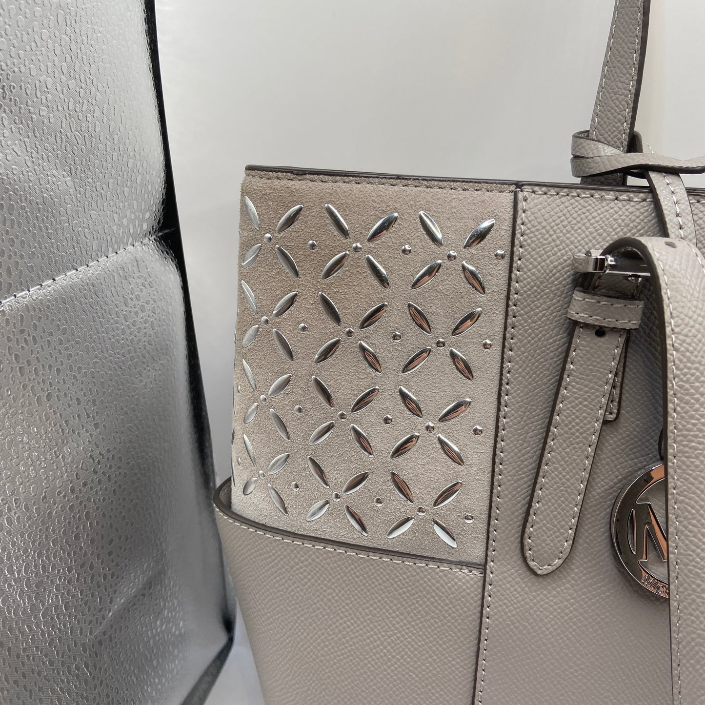 Handbag Designer By Michael By Michael Kors, Size: Large