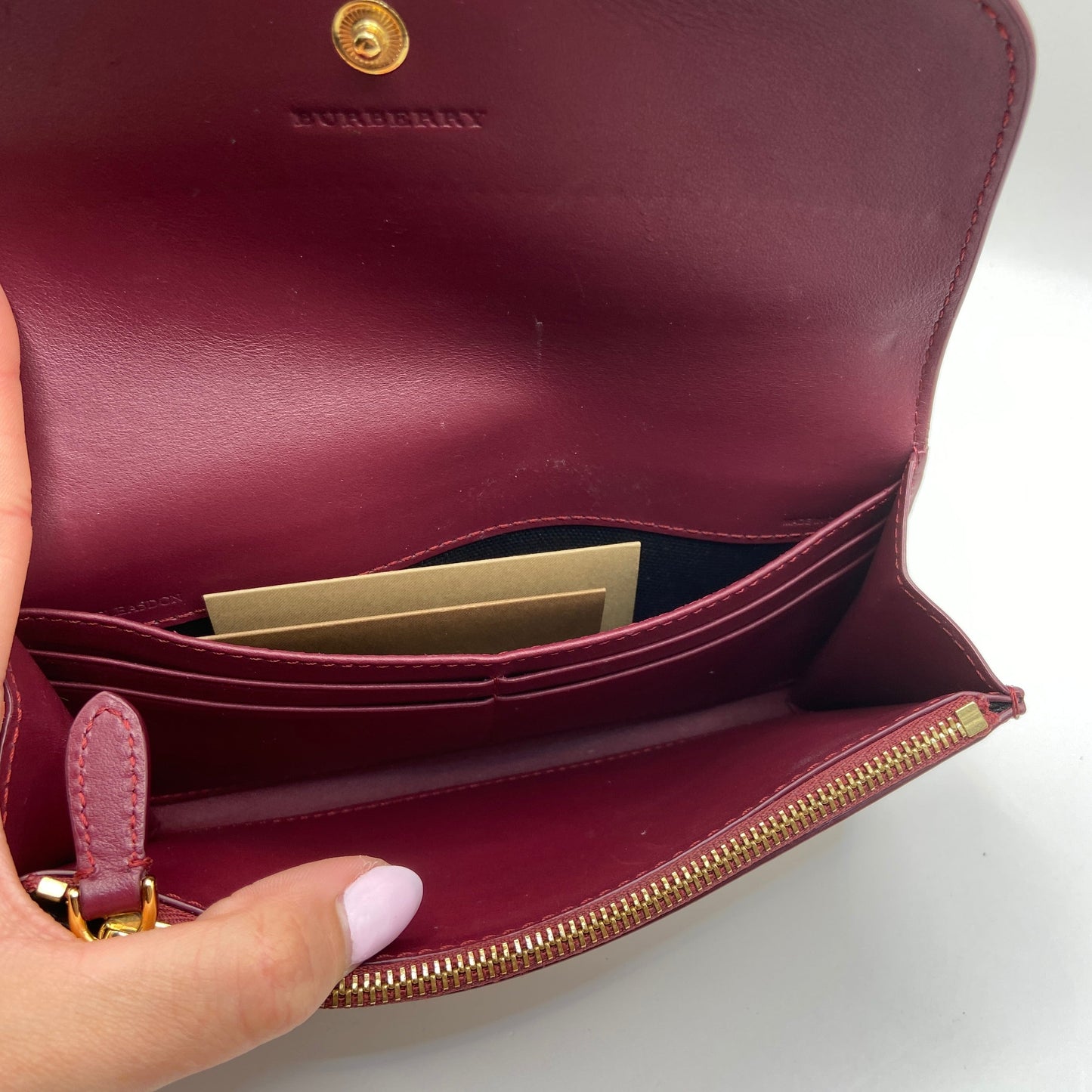 Wallet Luxury Designer By Burberry, Size: Medium