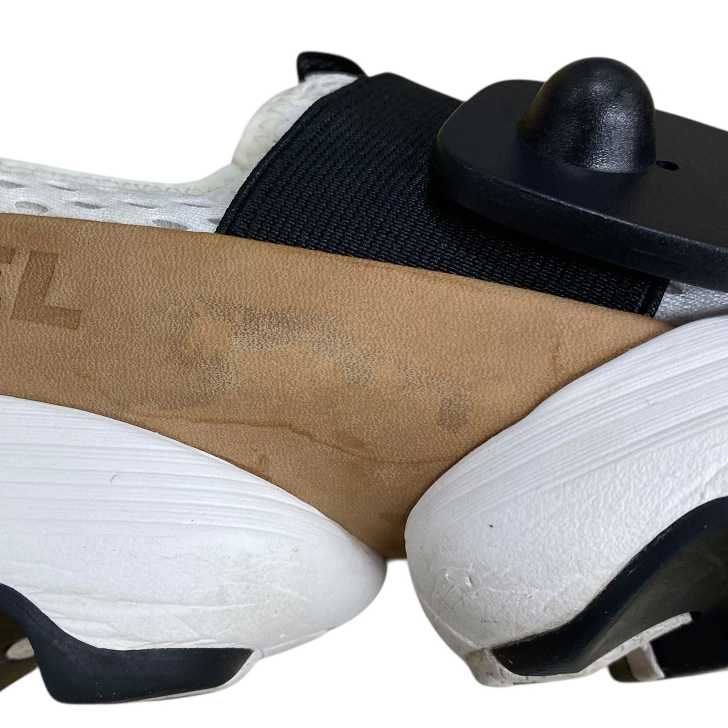 Shoes Designer By Sorel In Black & White, Size:8