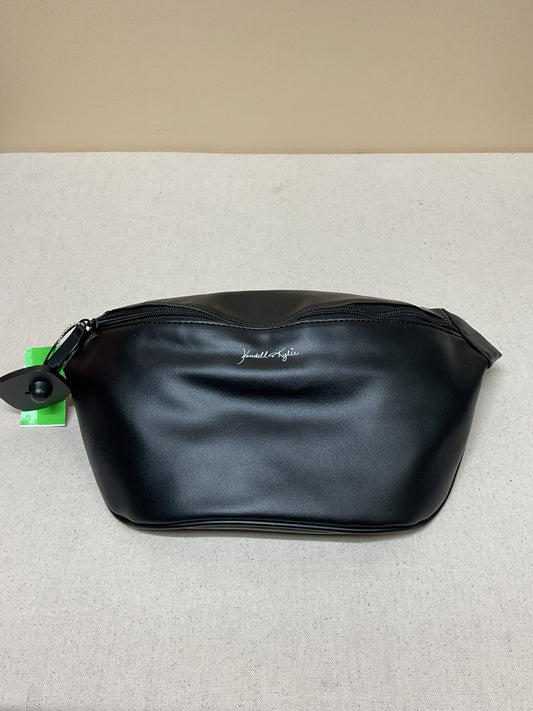 Belt Bag By Clothes Mentor In Black, Size:Large