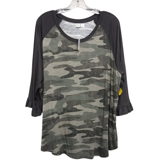 Top 3/4 Sleeve Basic By Maurices In Camouflage Print, Size:2X