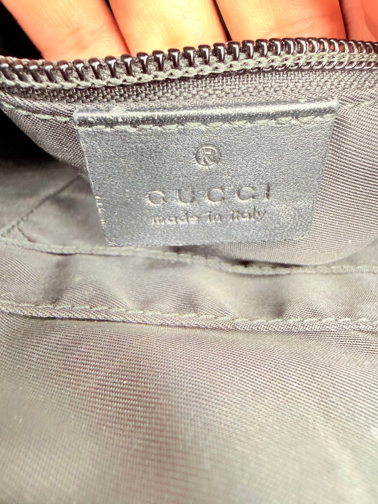 Crossbody Luxury Designer By Gucci In Tan, Size:Medium