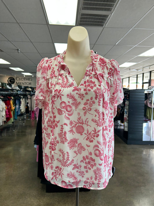 Top Ss By Clothes Mentor In Pink & White, Size:Xs