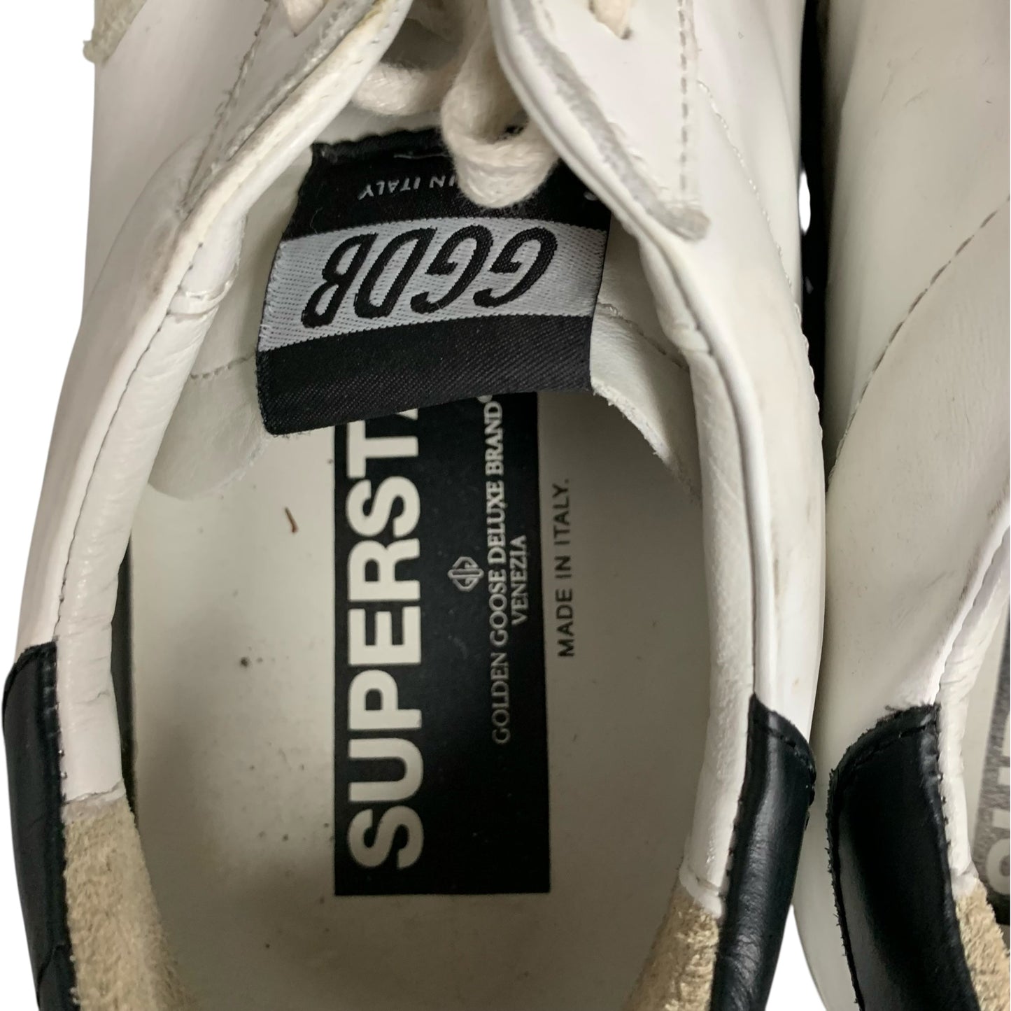 Shoes Luxury Designer By Golden Goose In White, Size: 10.5