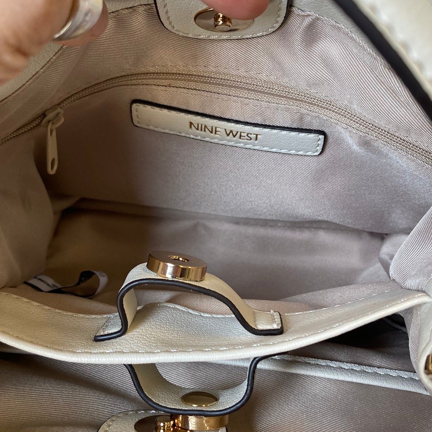 Crossbody By Nine West In Beige, Size:Medium
