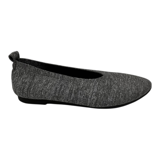 Shoes Flats By Bernie Mev In Silver, Size:6.5