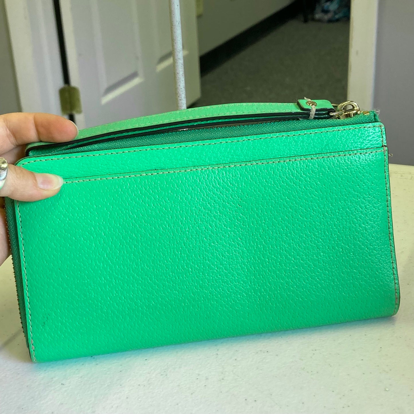 Wristlet Designer By Kate Spade In Green, Size:Medium