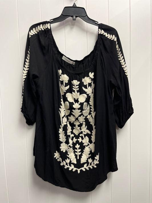 Top 3/4 Sleeve By Solitaire In Black & White, Size:3X