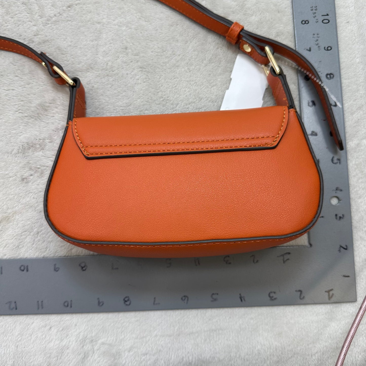 Crossbody By Clothes Mentor, Size: Small