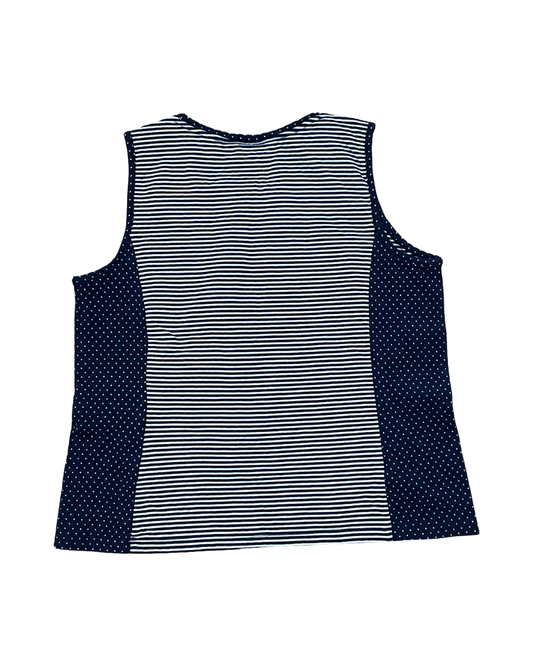 Top Sleeveless By Chicos In Blue & White, Size:L