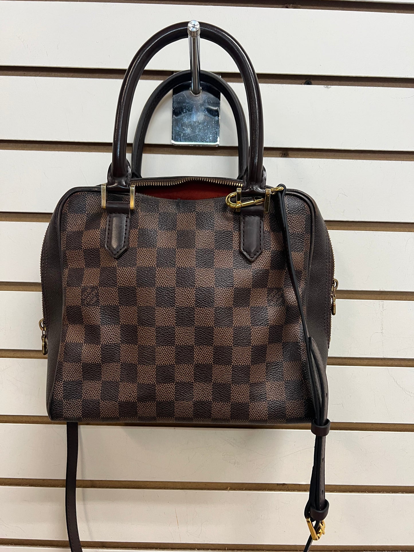 Handbag Luxury Designer By Louis Vuitton, Size: Medium