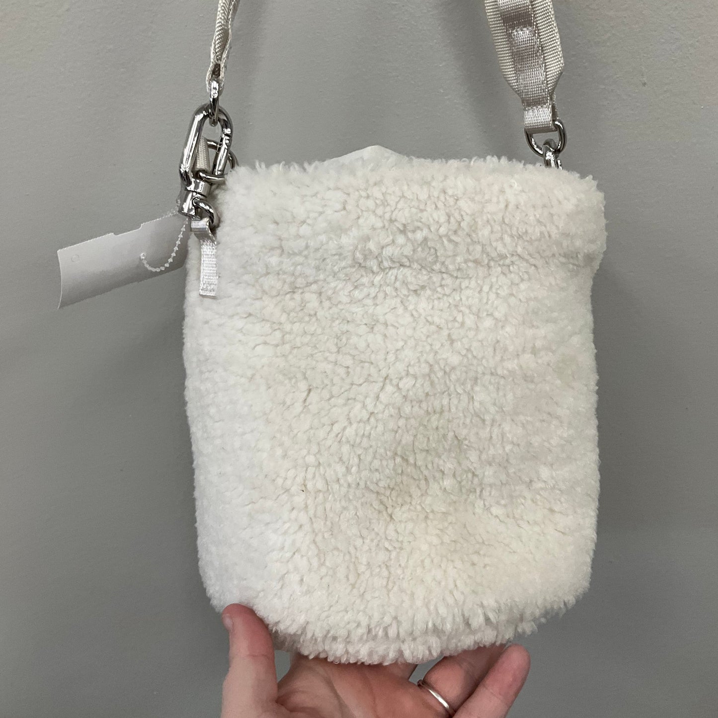 CROSSBODY by LULULEMON In WHITE, Size: SMALL