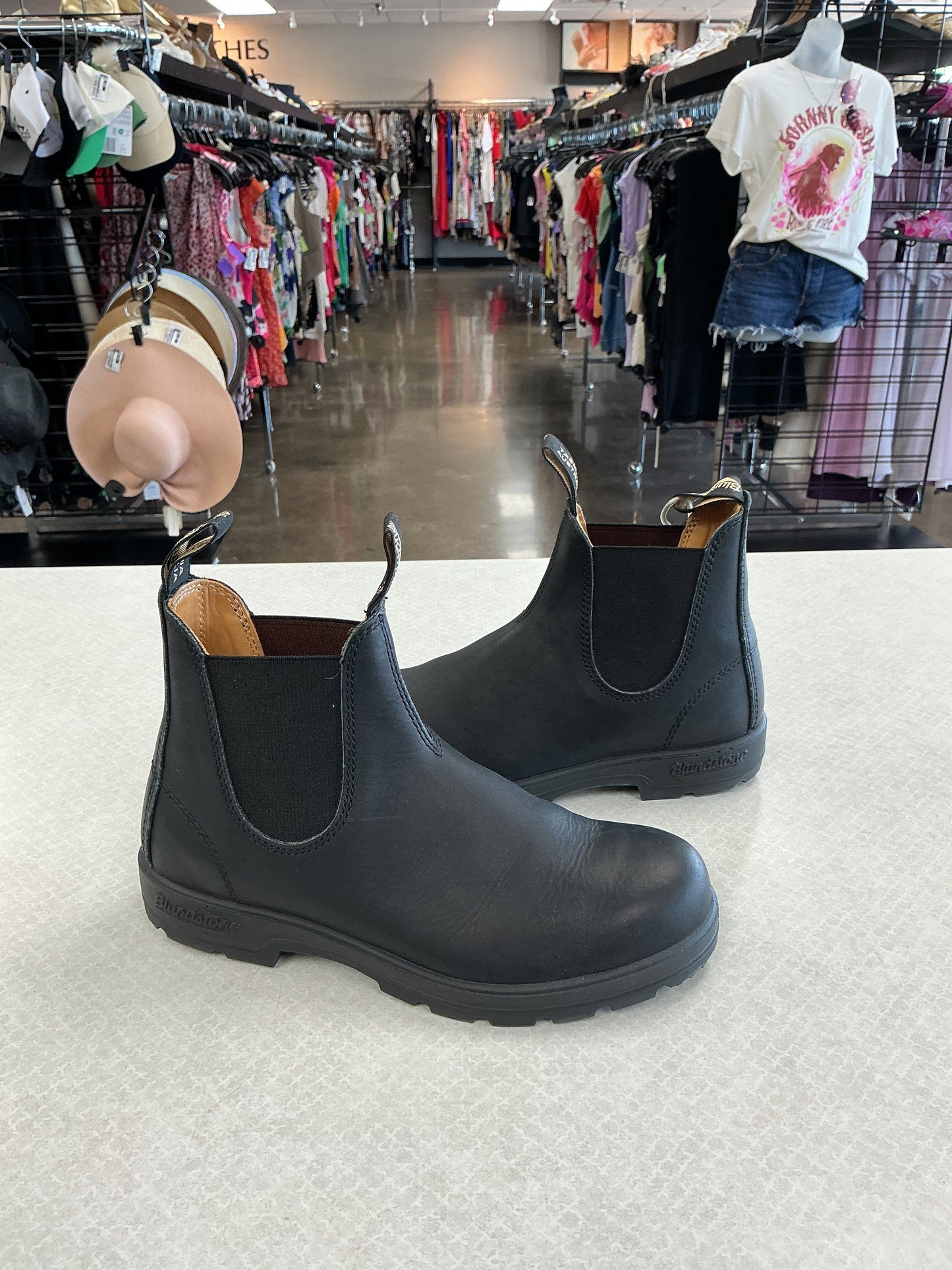 Boots Ankle Flats By Blundstone In Black, Size:9.5