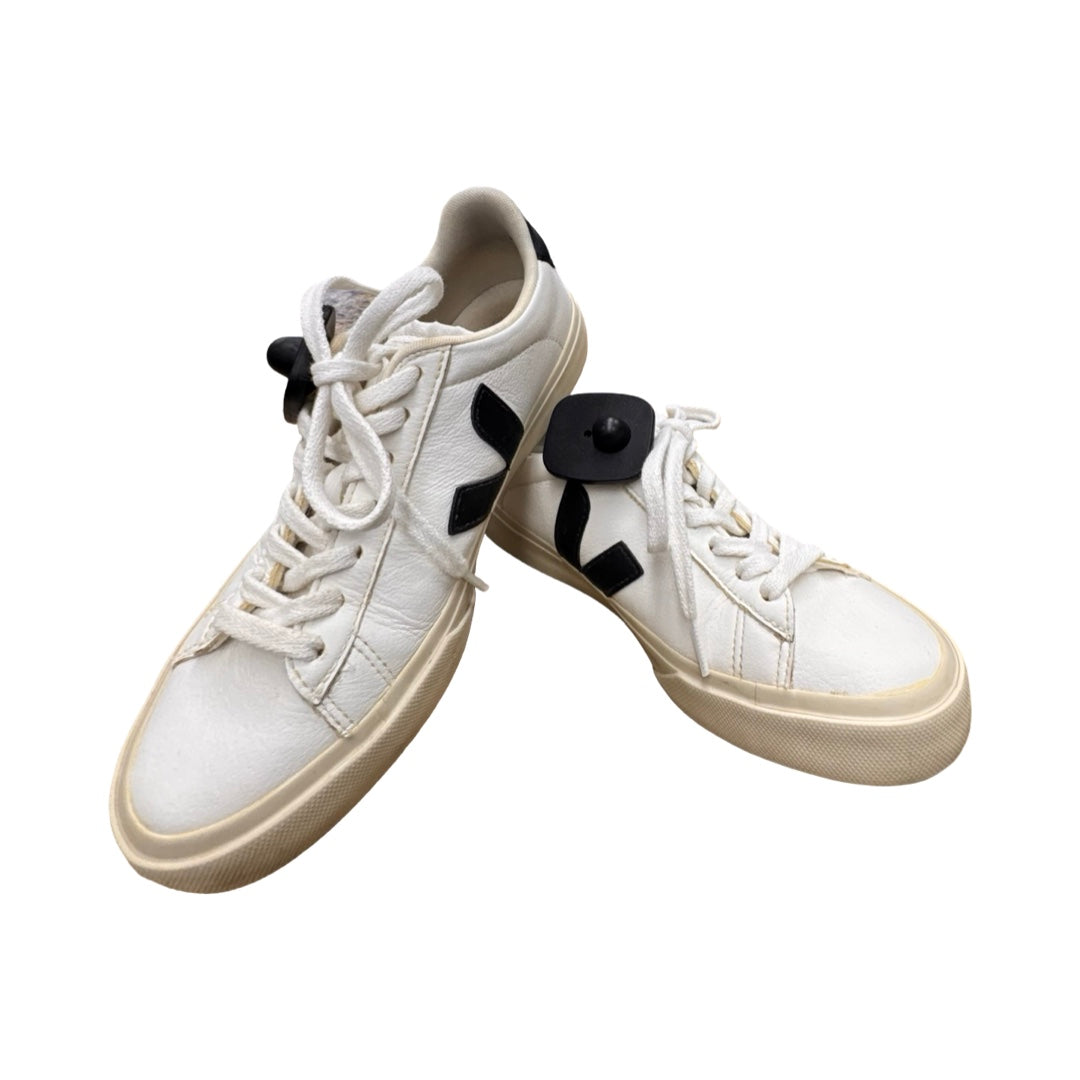 Shoes Sneakers By Veja In Black & White, Size:7