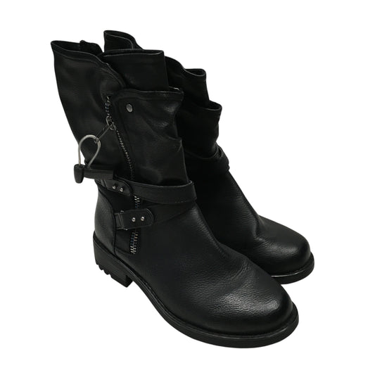 Boots Knee Flats By Torrid In Black, Size:10