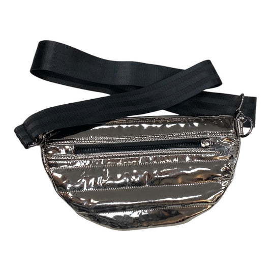 Belt Bag By Think Royln In Grey, Size:Medium