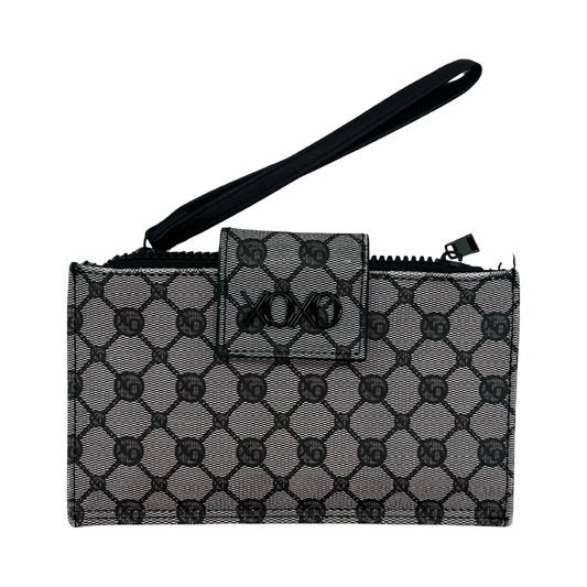Wristlet By Clothes Mentor In Grey, Size:Medium