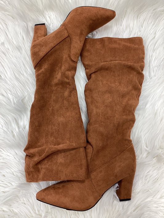 Boots Mid-Calf Heels By Clothes Mentor In Brown, Size:9