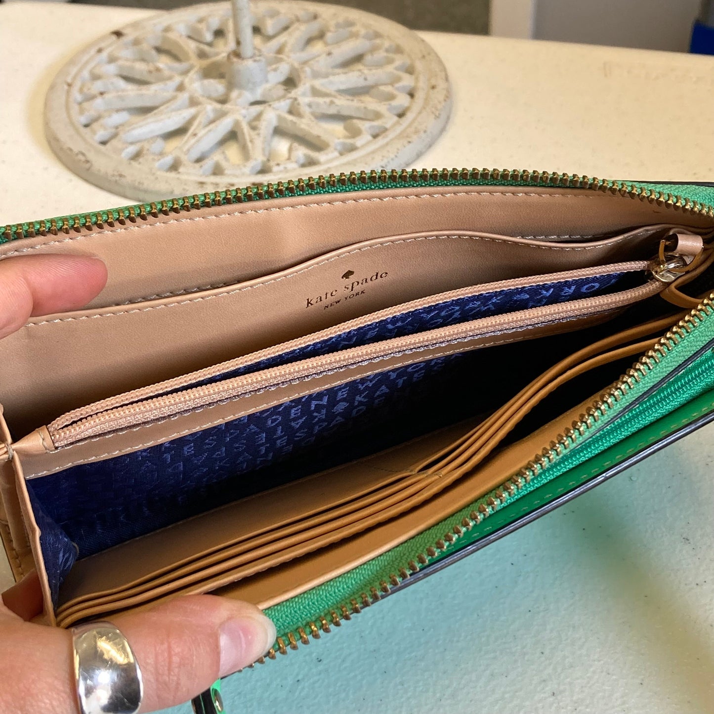 Wristlet Designer By Kate Spade In Green, Size:Medium