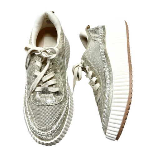 Shoes Sneakers By Dolce Vita In Gold, Size: 7.5