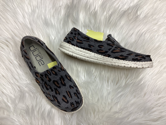 Shoes Flats By Hey Dude In Grey, Size:9