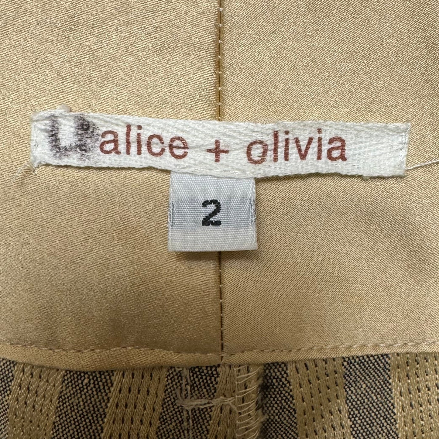 Stacey Low Rise Bell Bottom Jeans Designer By Alice + Olivia In Striped Pattern, Size: 2