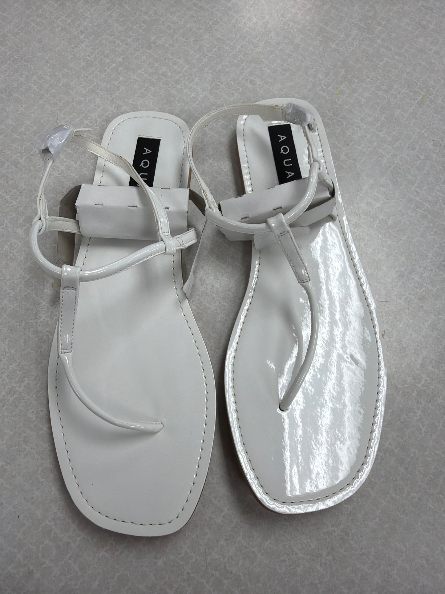 Sandals Flats By Aqua In White, Size:10