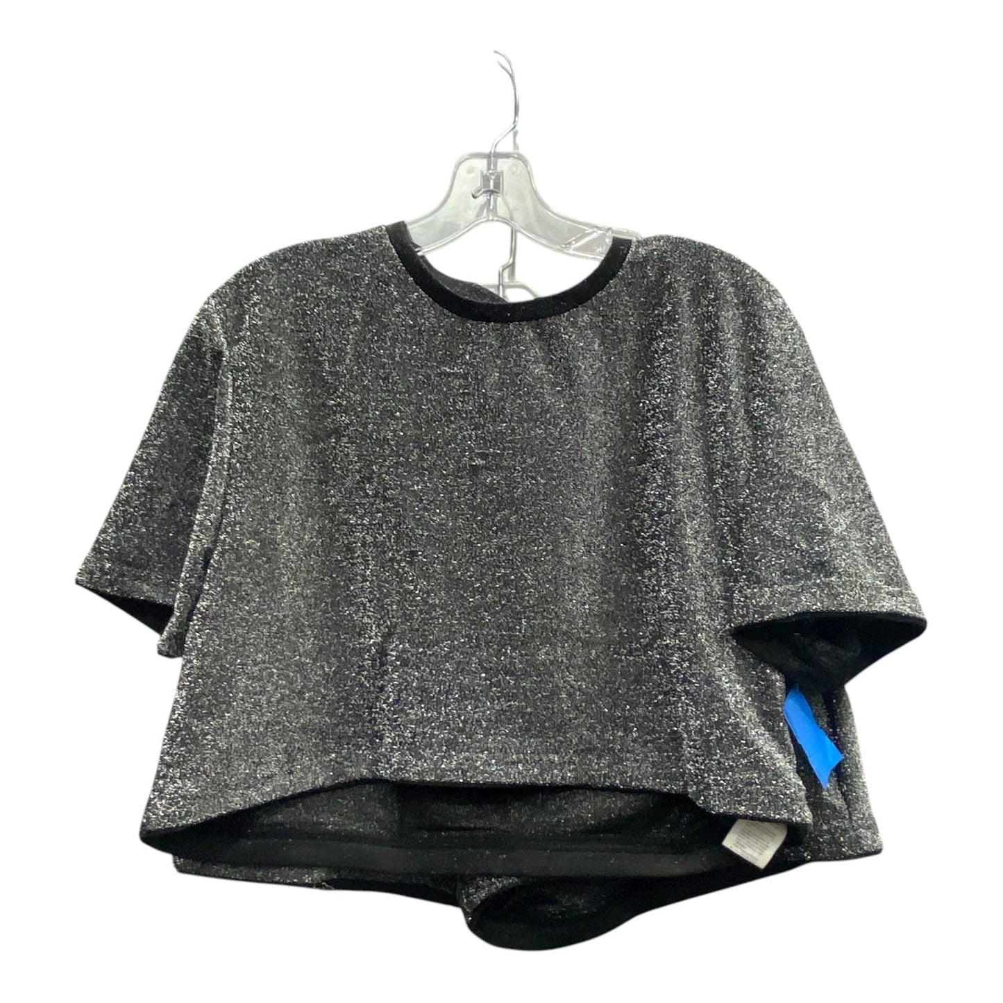 Shorts Set ByWdirara In Silver, Size:Xl