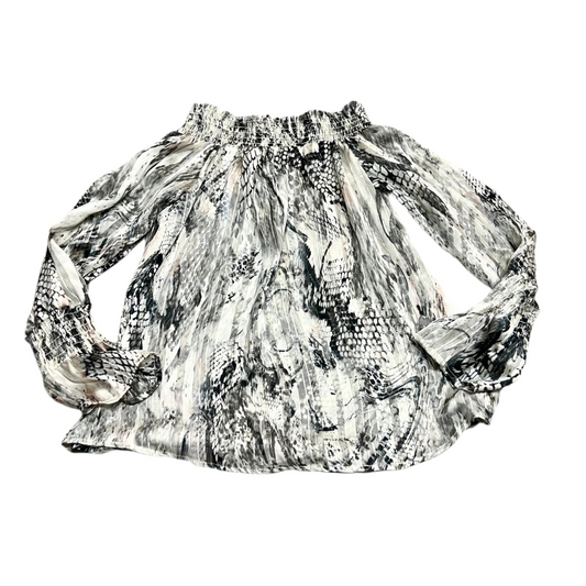 Blouse Long Sleeve By Ariella In Snakeskin Print, Size: S