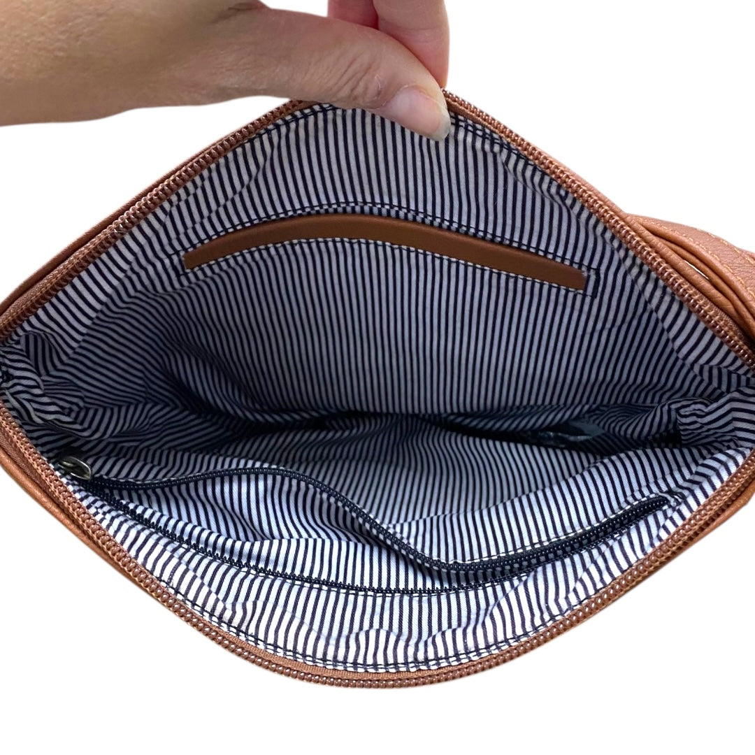 Handbag By Clothes Mentor In Brown, Size:Small