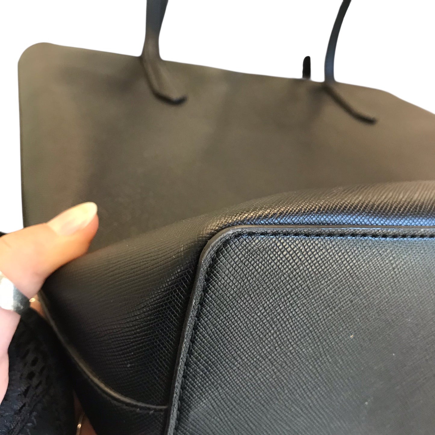 Handbag Designer By Kate Spade In Black, Size:Medium